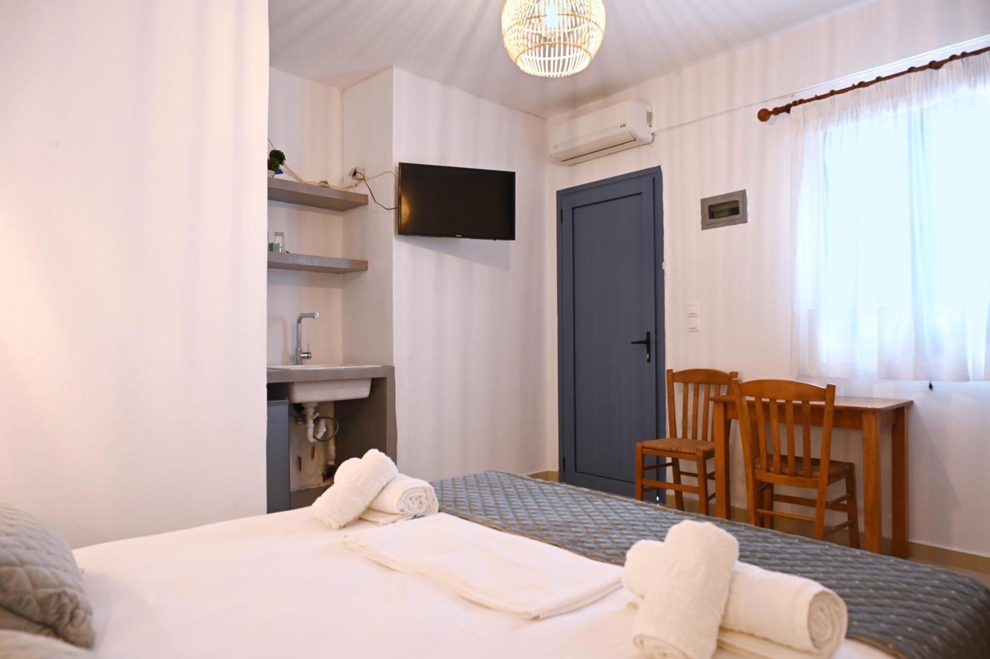 Oneiro Rooms Kythnos Kanala Εξωτερικό φωτογραφία